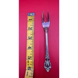 Lunt Sterling Silver Eloquence Cocktail Pickle Olive Fork 6 inches No Monogram